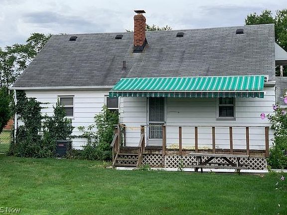 3rd image of 11252 Magdala Dr