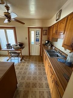 4th image of 1400 Park Ridge Blvd