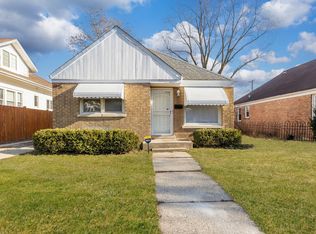 1211 S 2nd Ave, Maywood, IL 60153