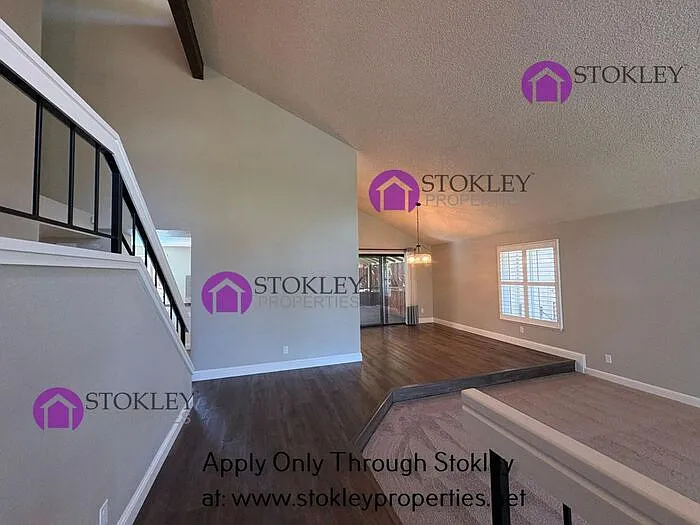 2397 Lake Meadow Cir — Photo 3
