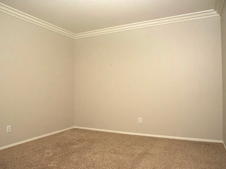 45349 Escalon St — Photo 16