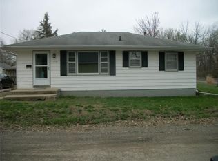 1516 Seneca Ave, Des Moines, IA 50313