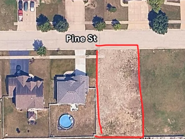 268 Pine St, Beecher, IL 60401