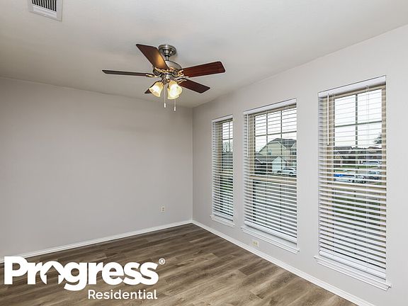 5th image of 522 San Pedro Ave