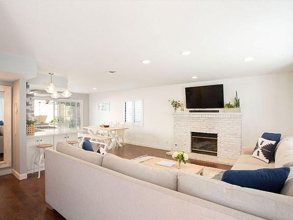 2nd image of 2479 Rue De Cannes APT B1