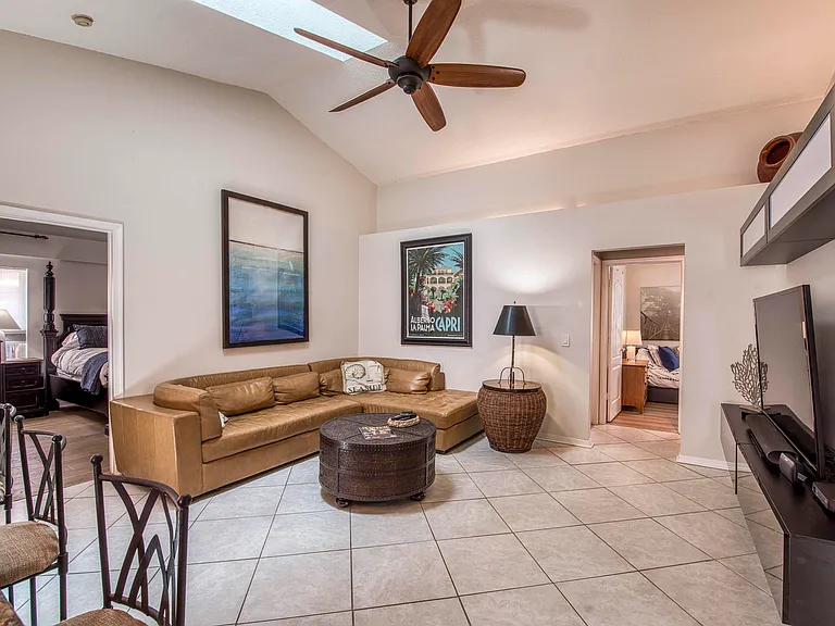 149 Cypress Cv — Photo 7
