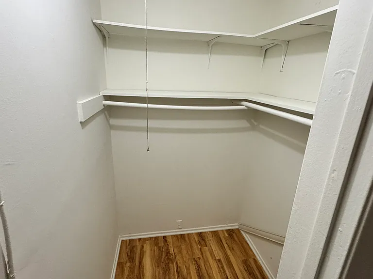 1718 Stoner Ave #3A — Photo 3