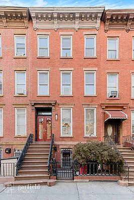 Rented by Garfield Realty  | media 15