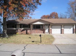 2634 Diane Dr, Arnold, MO