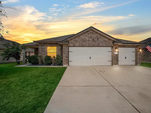 2817 Brosnan Rd, Lorena, TX 76655