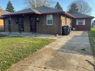 812 Alhambra Dr, Anderson, IN 46012