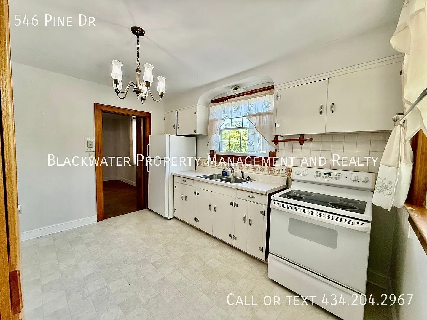1 Bedroom Home in Rivermont! — Photo 2