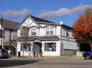 20 E Main St, Lake Zurich, IL 60047