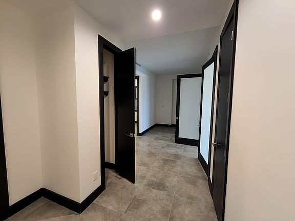 5th image of 1170 Hoe Ave #4G