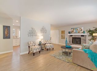 1112 E Alvarado St, Fallbrook, CA 92028