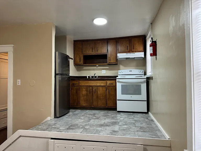 1255 N Emerson St #3 — Photo 5