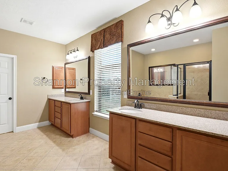 11119 Hayden Falls Dr — Photo 28