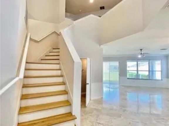 5th image of 30407 Princess Bay Dr