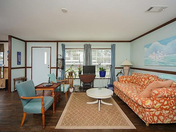 5th image of 15464 Orchid Dr