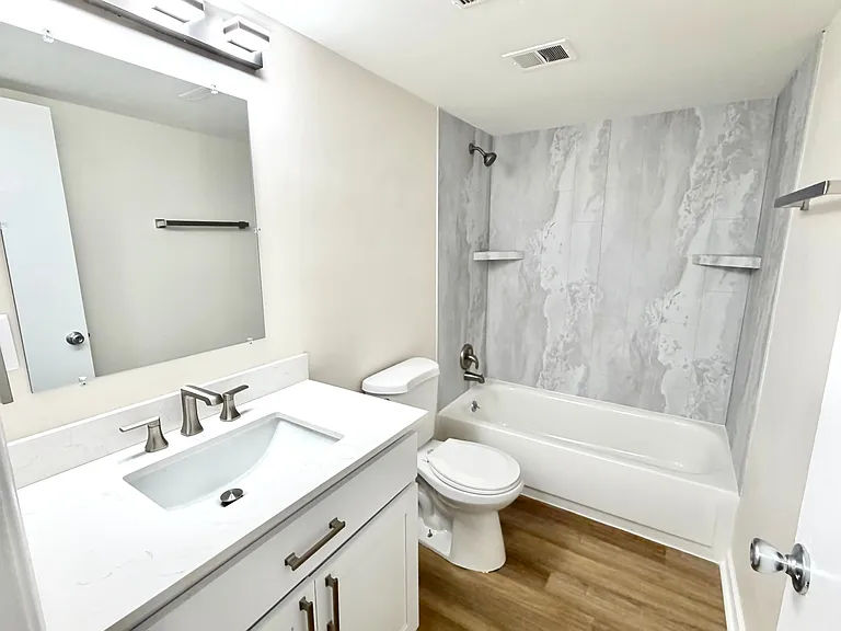 Sherwood Forest Apartments — Photo 53