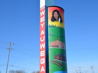 N2253 Main STREET, Weyauwega, WI 54983