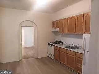 1 bed, 1.0 bath, $1,150 — Photo 4