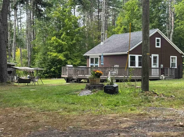 49 Townhouse Road, Effingham, NH 03882