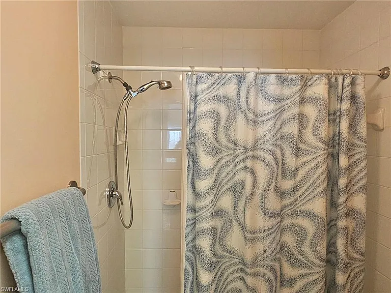 818 Tanbark Dr #102 — Photo 15