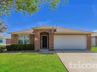 1107 Longhorn Ln, Forney, TX 75126