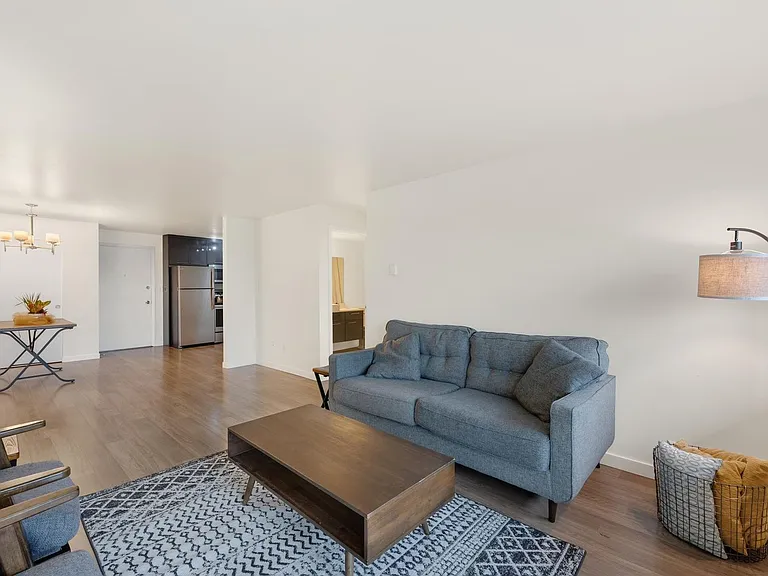 The Puget Vista Apartments — Photo 6