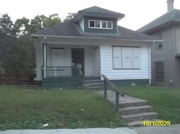 955 Avondale Ave, Springfield, OH 45503
