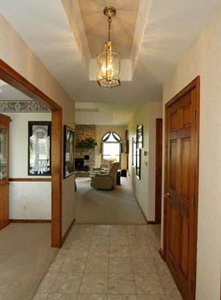 3rd image of 13901 N Robinhood Ln