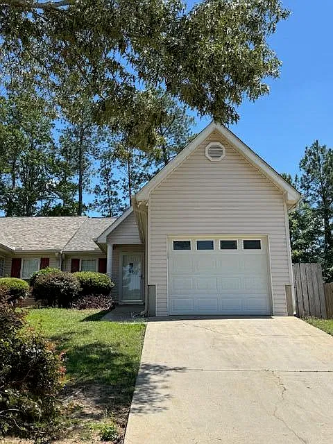 2 bed, 2.0 bath, 1165 sqft, $1,600 — Photo 1