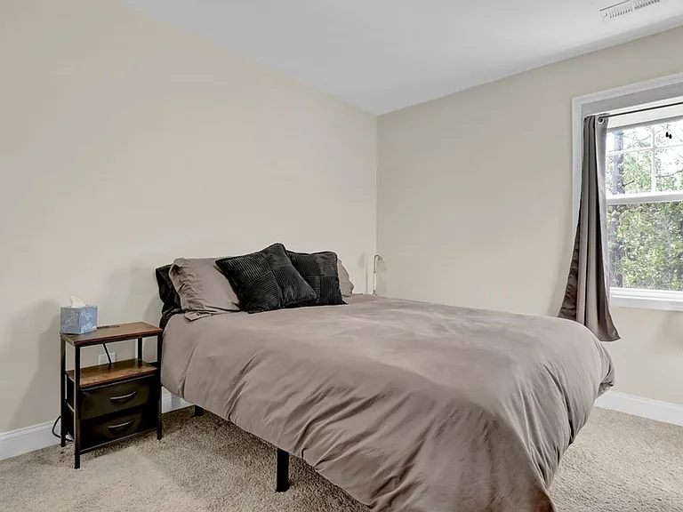 424 Guppy Loop — Photo 23