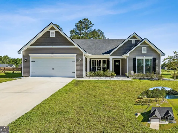 204 Bowline Ln, Kingsland, GA 31548