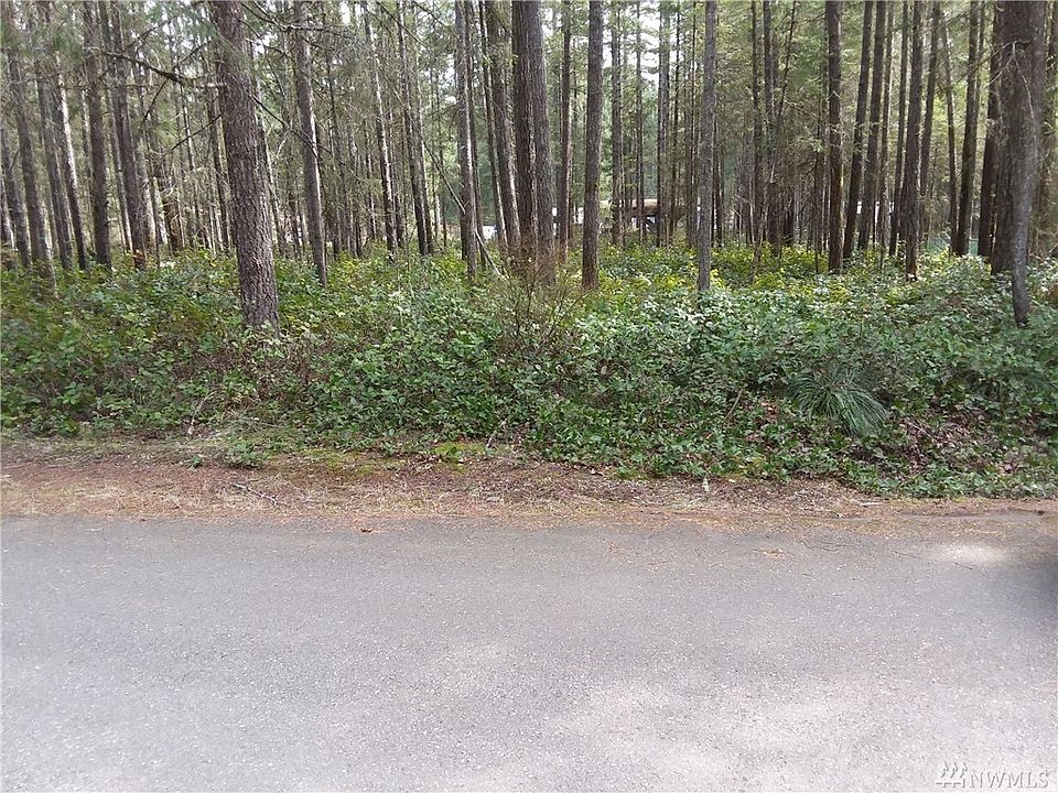 2nd image of 61 N Fircrest Pl