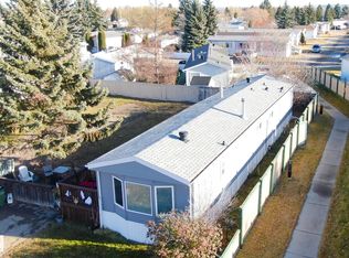 140 Evergreen Dr NW, Edmonton, AB T5Y4M2