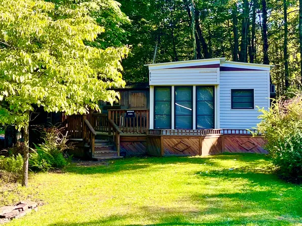 654 Bald Eagle Ln #654, Gouldsboro, PA 18424