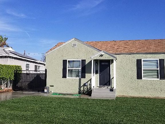 2nd image of 7534 Farmdale Ave