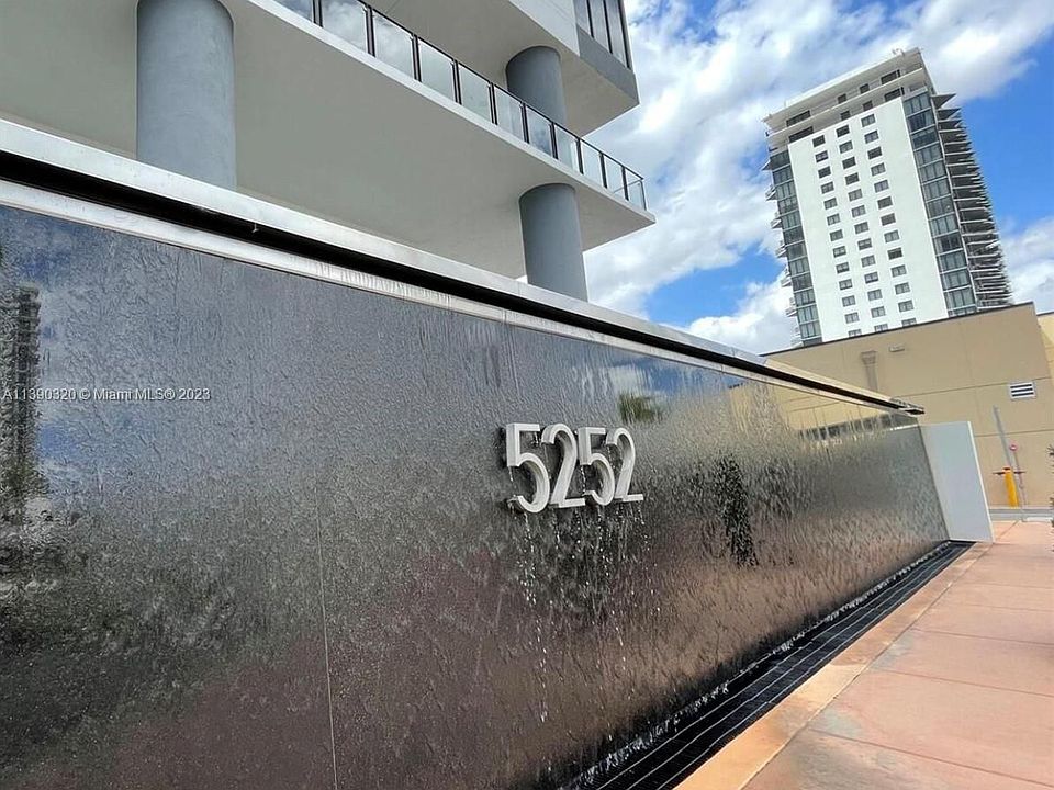 1st image of 5252 NW 85th Ave APT 1804