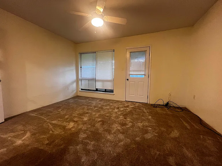 3720 Rockbrook Dr #C — Photo 13