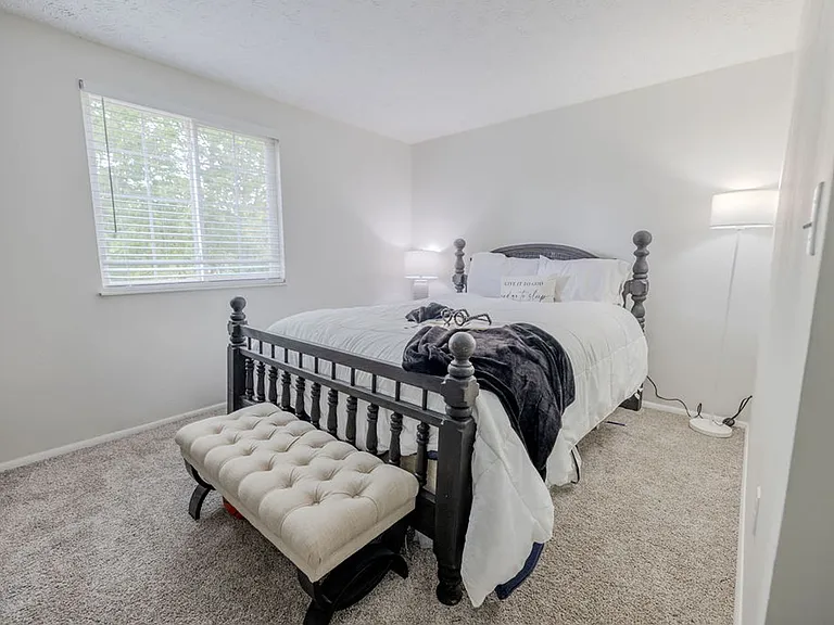 2073 Raintree Pl — Photo 14