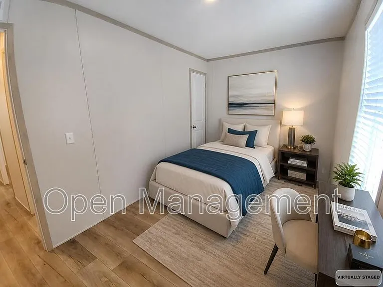 40 Erin Ln #140 — Photo 4