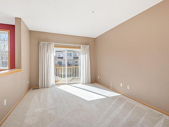 3rd image of 13944 52nd Ave N