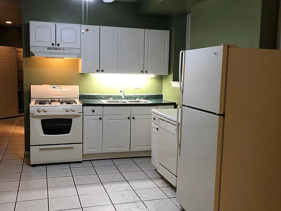 3rd image of 2544 W Cortez St