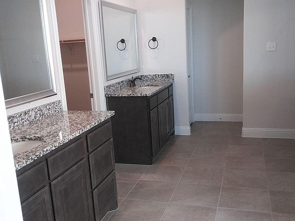 4th image of 4210 Stableglen Dr