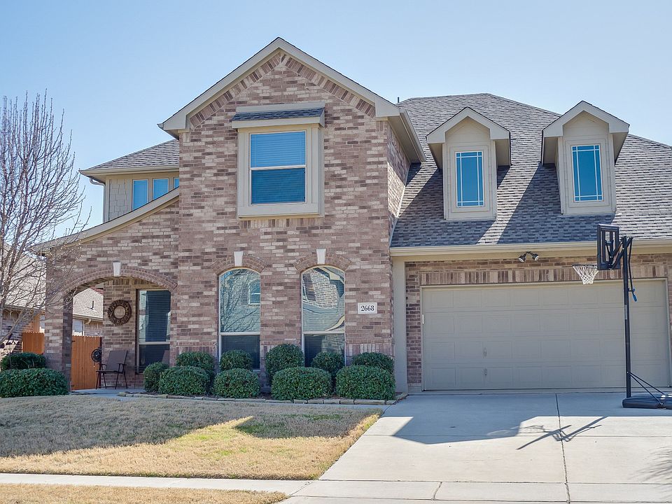 1st image of 2668 Deer Hollow Dr