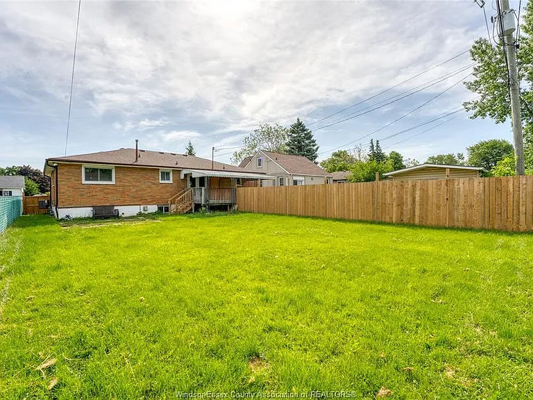 1243 Westcott Rd — Photo 29