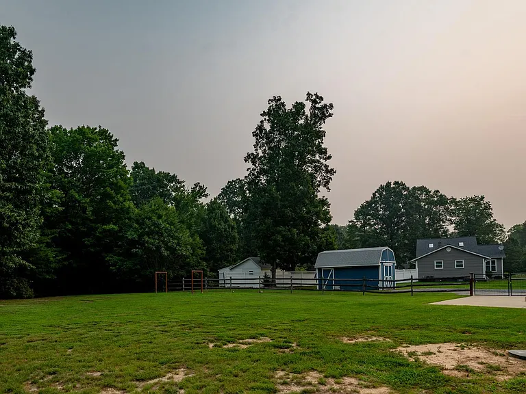 45170 Settlers Ln — Photo 41
