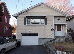 35 Old Post Rd S, Croton On Hudson, NY 10520